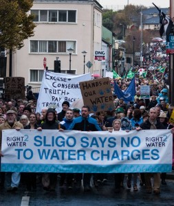 01.11.14 Lokalna demonstracja w Sligo (ludność 20 tys.).