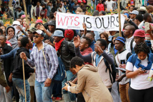 Protest na Uniwersytecie Witwatersrand w Johannesburgu.